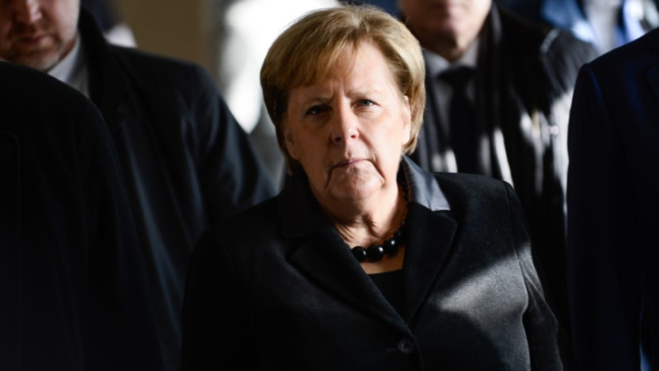 Angela Merkel a devenit al doilea cel mai longeviv cancelar în funcţie, după Konrad Adenauer